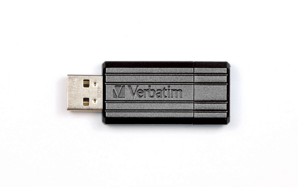 Verbatim PinStripe 4GB USB flash drive USB Type-A 2.0 Black
